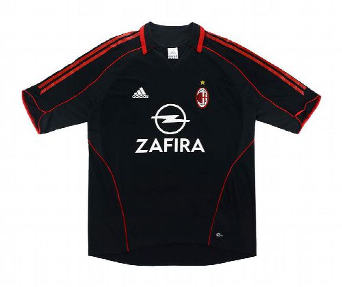 Camiseta negra Milan